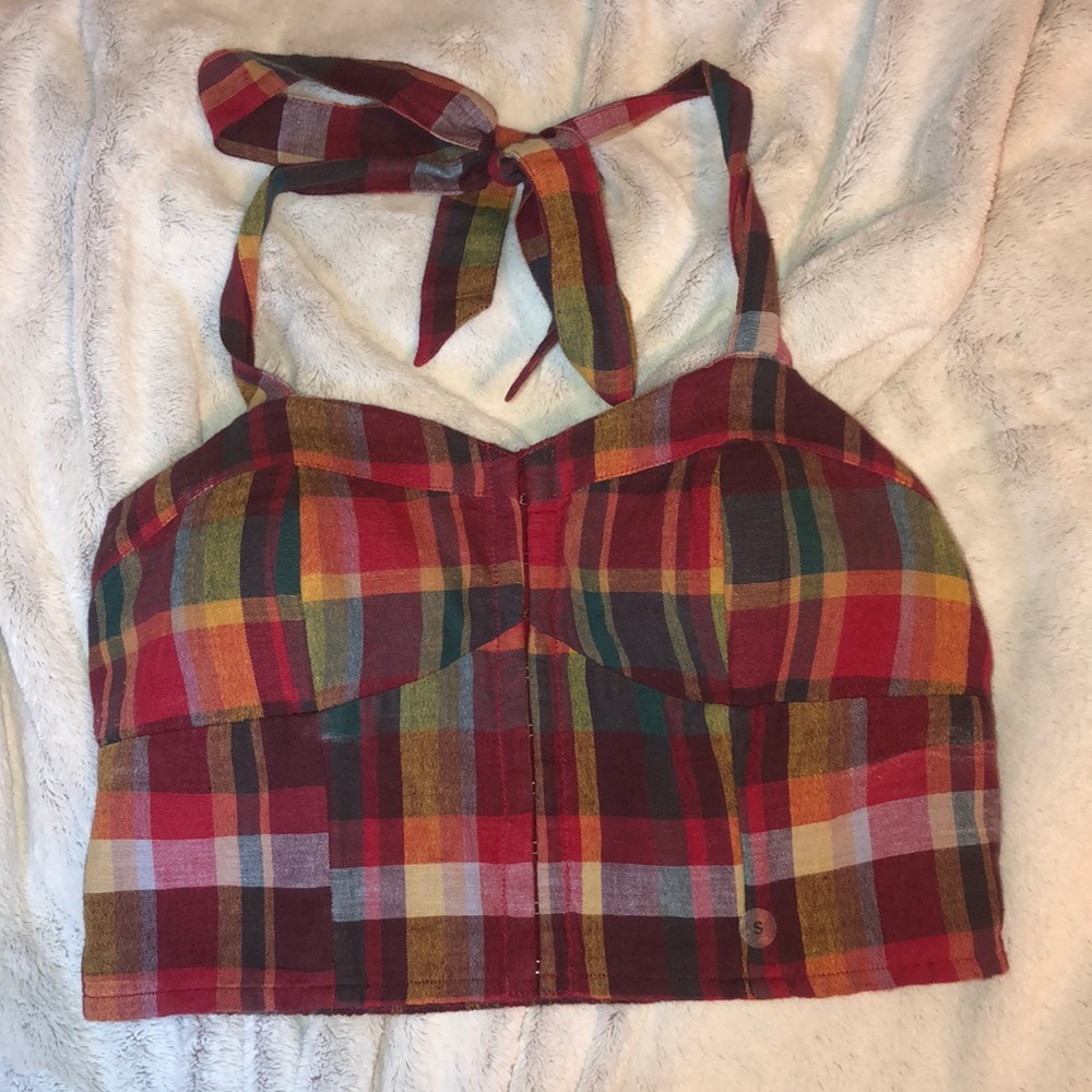 AE crop top